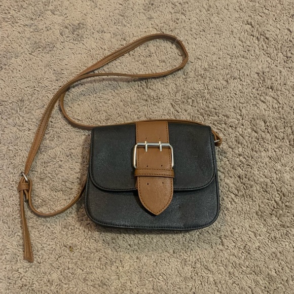 Nine West Crossbody Purse Belt Detail - Picture 1 of 7